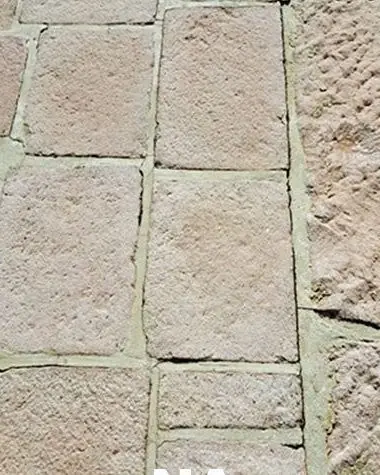 Natuurstenen tegels na de reiniging
